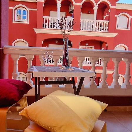 Apartamento Rojo Con Vistas Al Mar Mazagon Exterior photo